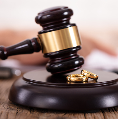 Divorcio y Órdenes de Custodia